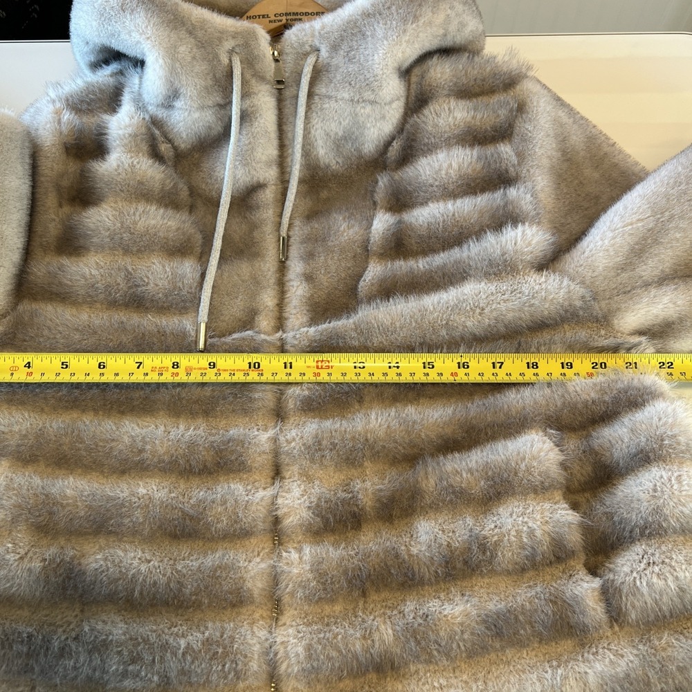 Grey Faux Fur Ribbed Half Zip Hoodie Pullover Jacket Silver Gray Plush Coat - Picture 6 of 10